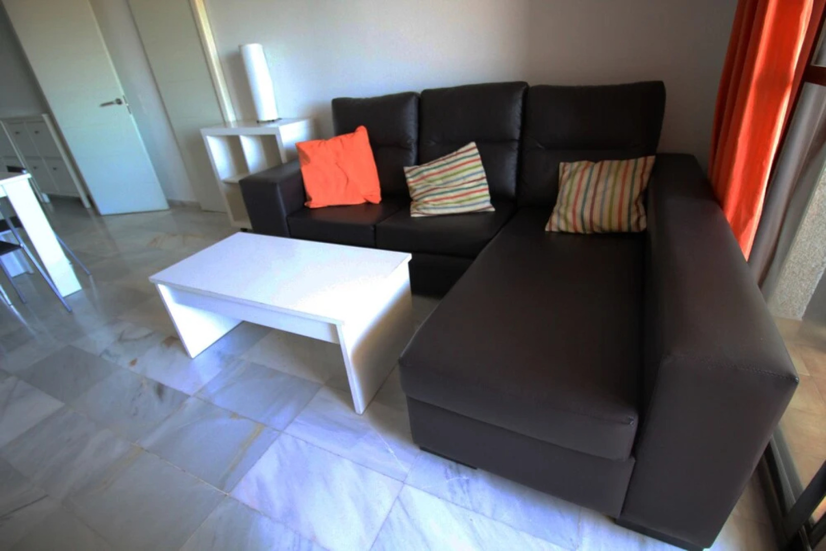 Corintio 4º C - Apartamento a 400m de la playa