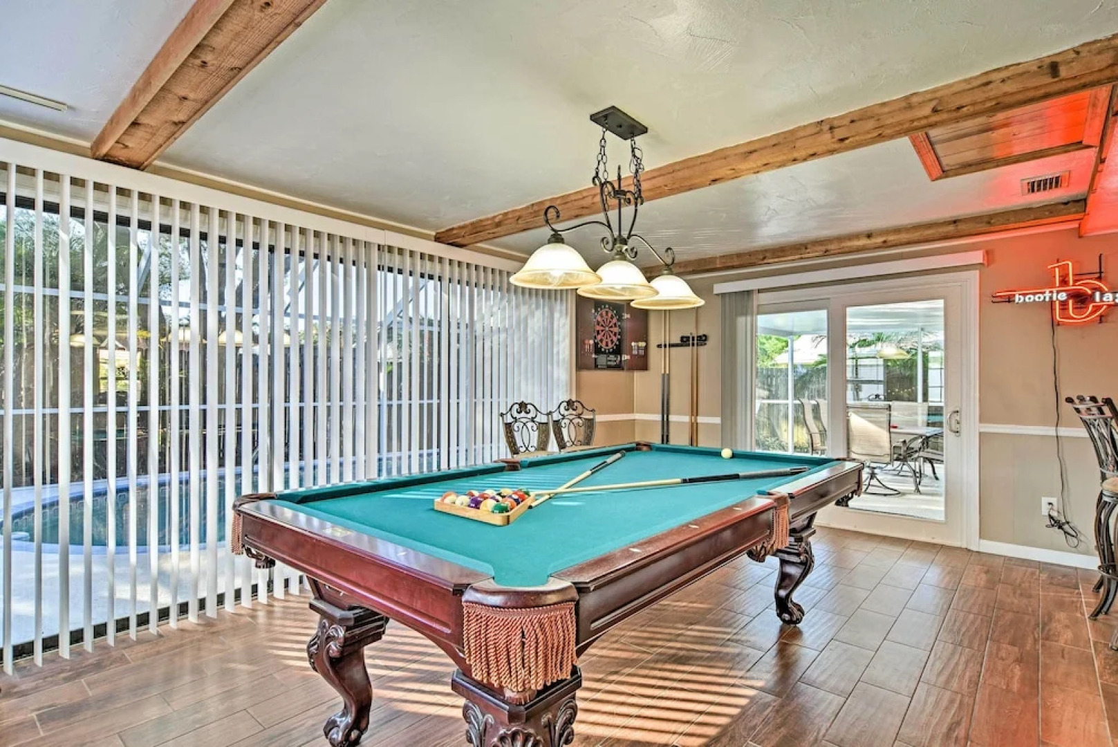 Idyllic Largo Escape w/ Private Pool & Lanai!
