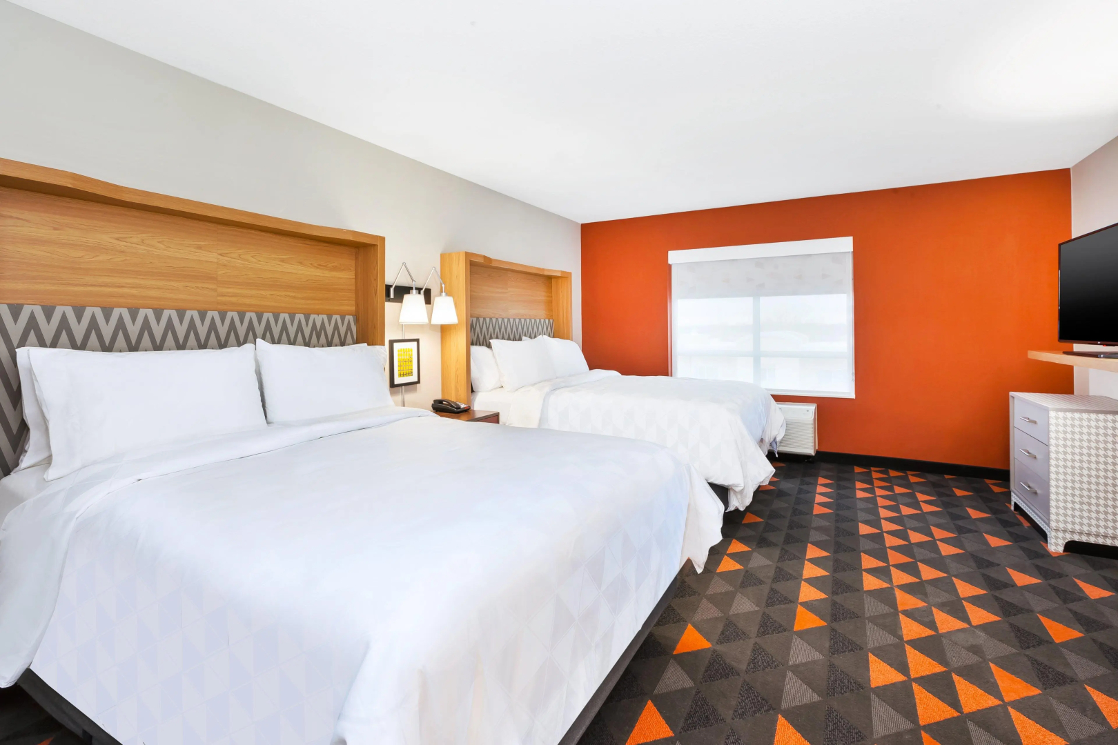 Holiday Inn & Suites Toledo Southwest - Perrysburg by IHG