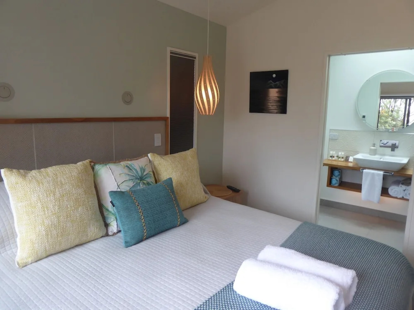 The Bay House Beachfront Accommodation