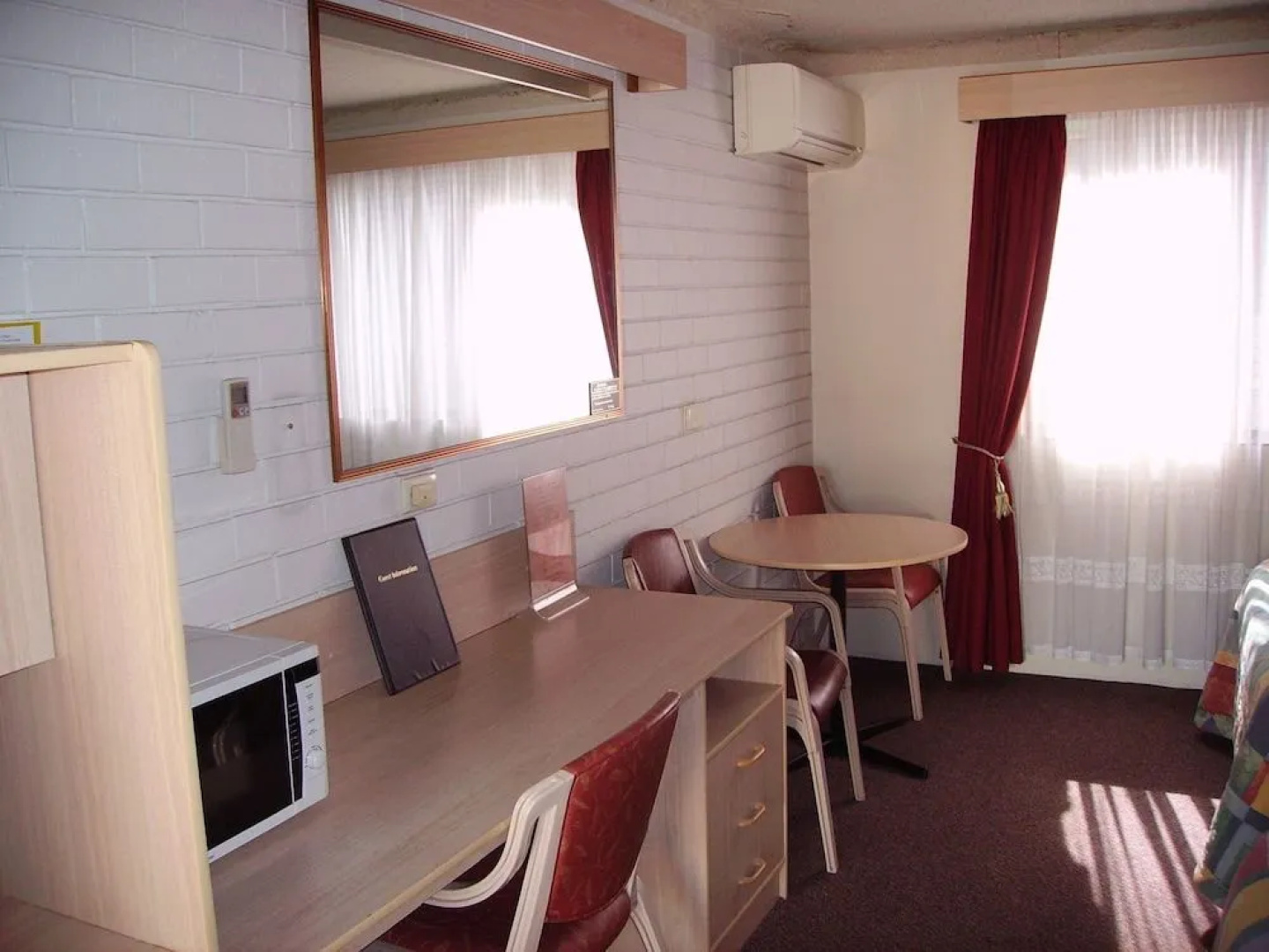 Centabrook Motor Inn