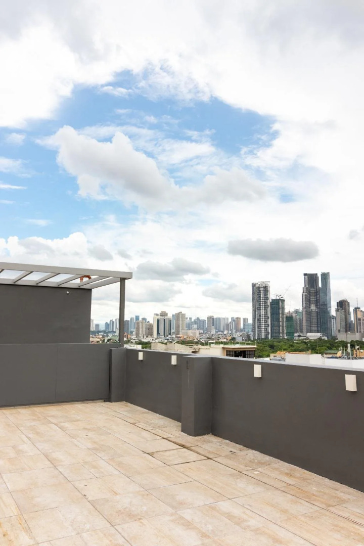 Ramada Encore Makati