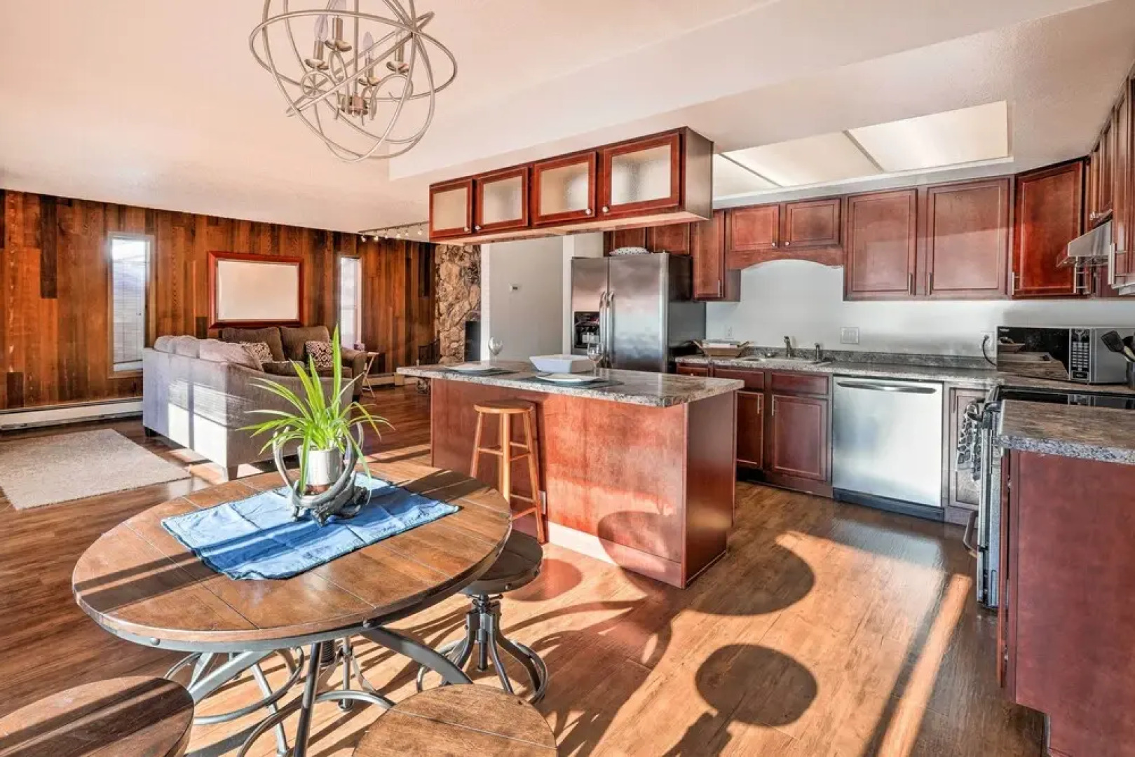 Cozy Fairbanks Condo < 3 Mi to Golden Heart!