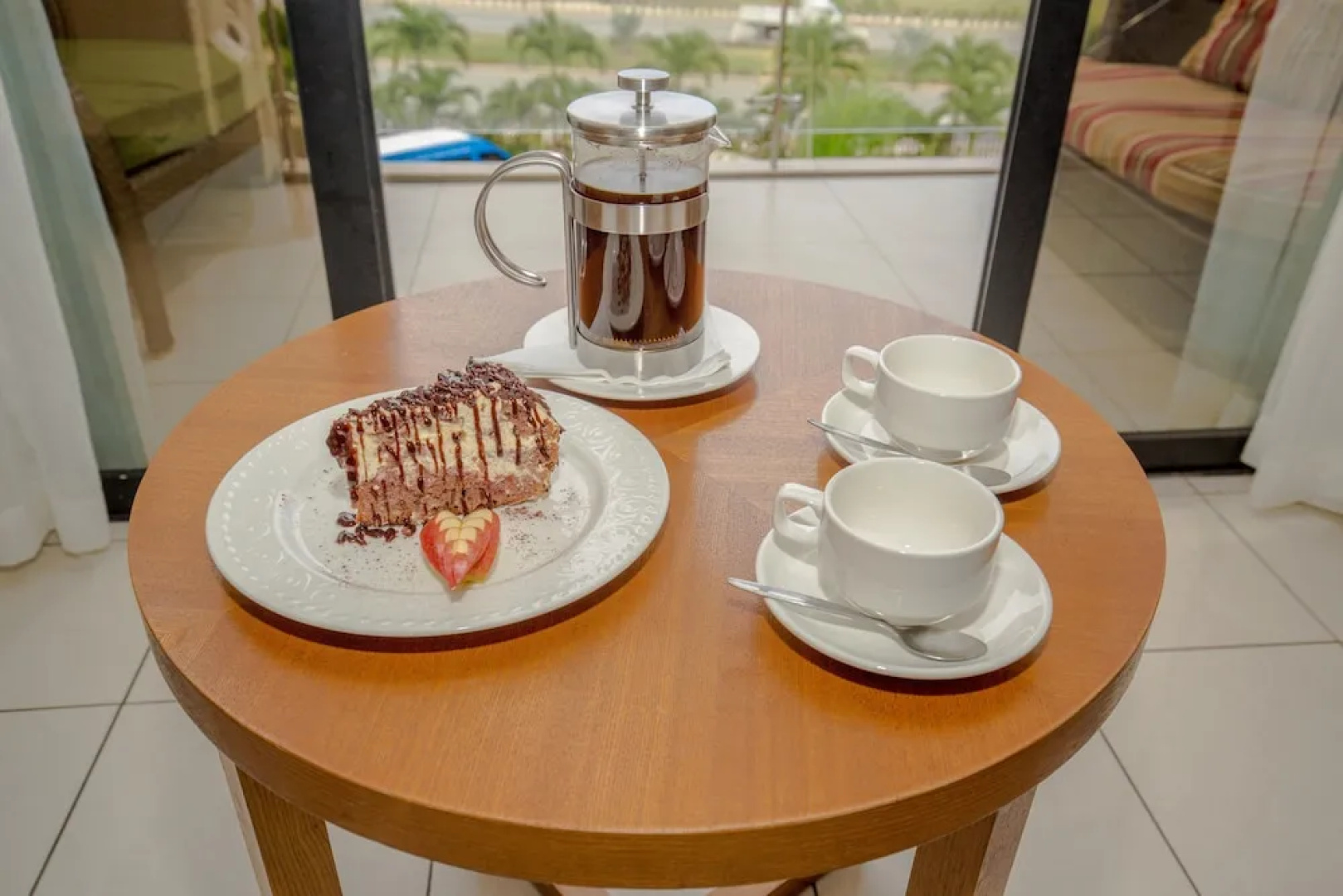 Ela Beach Hotel & Apartments
