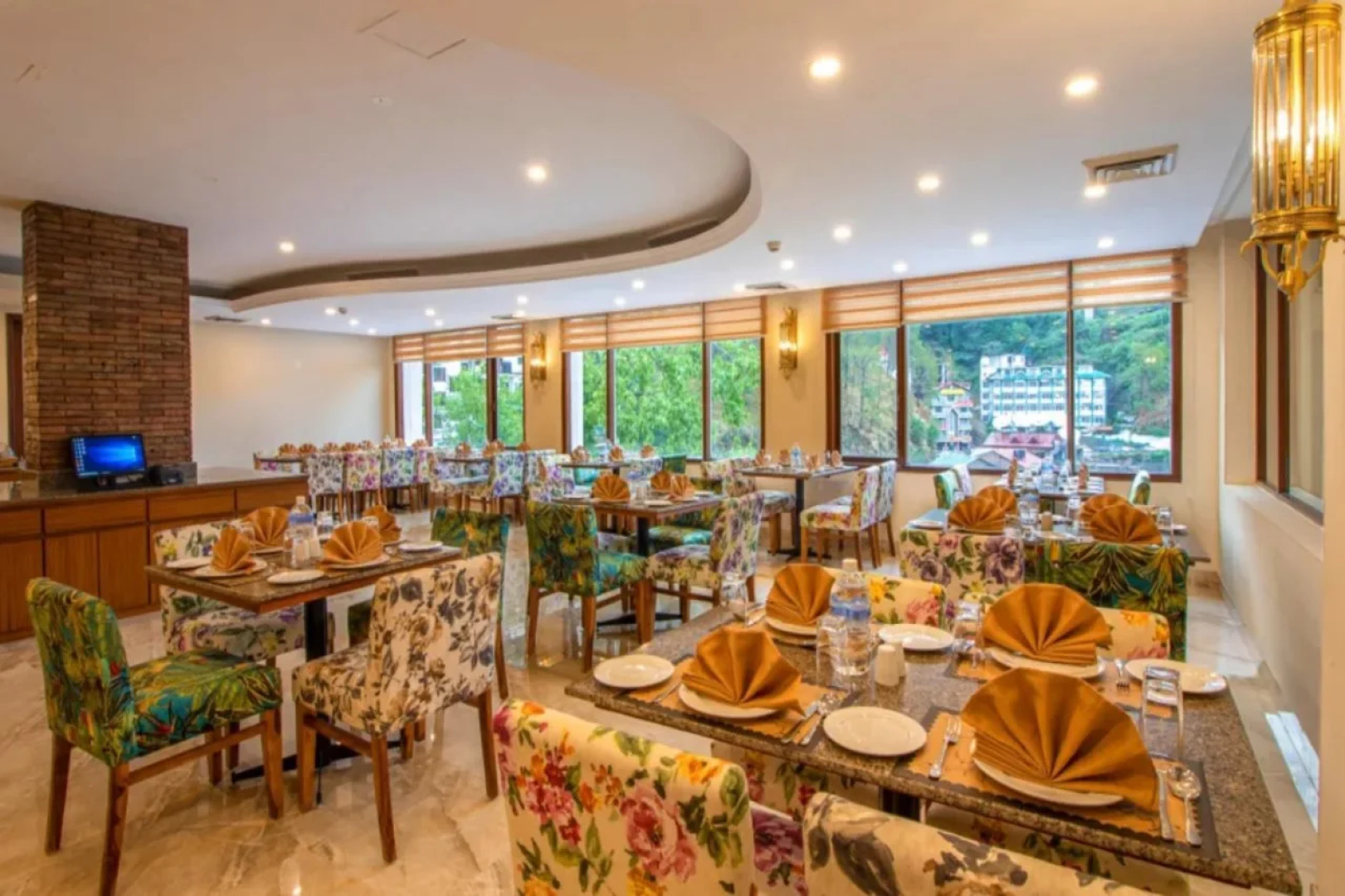 Larisa Resort Shimla