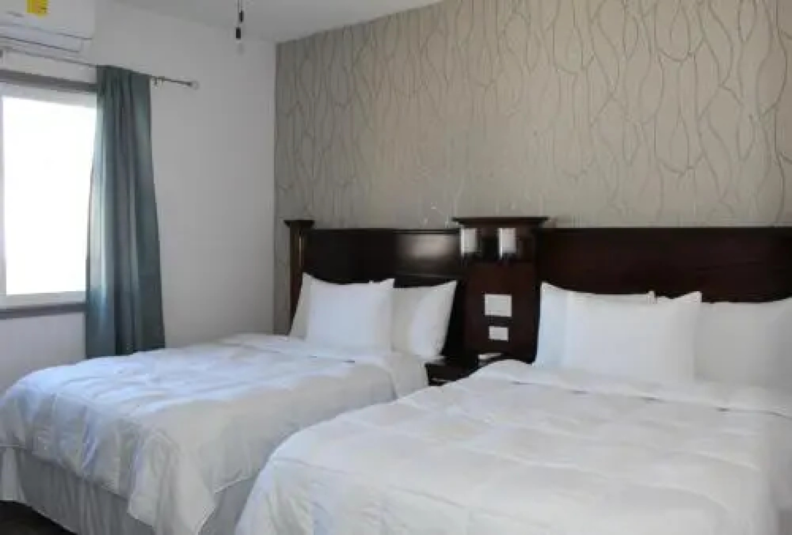 Barefoot Caribe Hotel