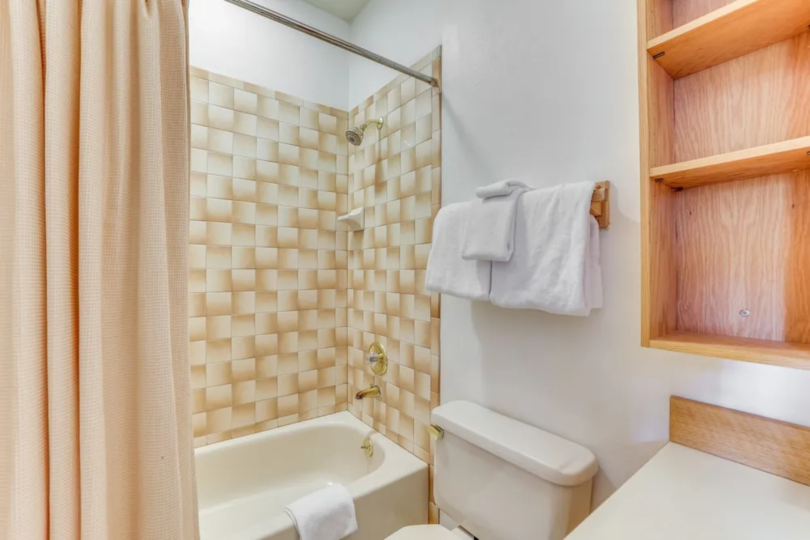 Mtn-view Gem w/ Community Perks in Silverthorne!