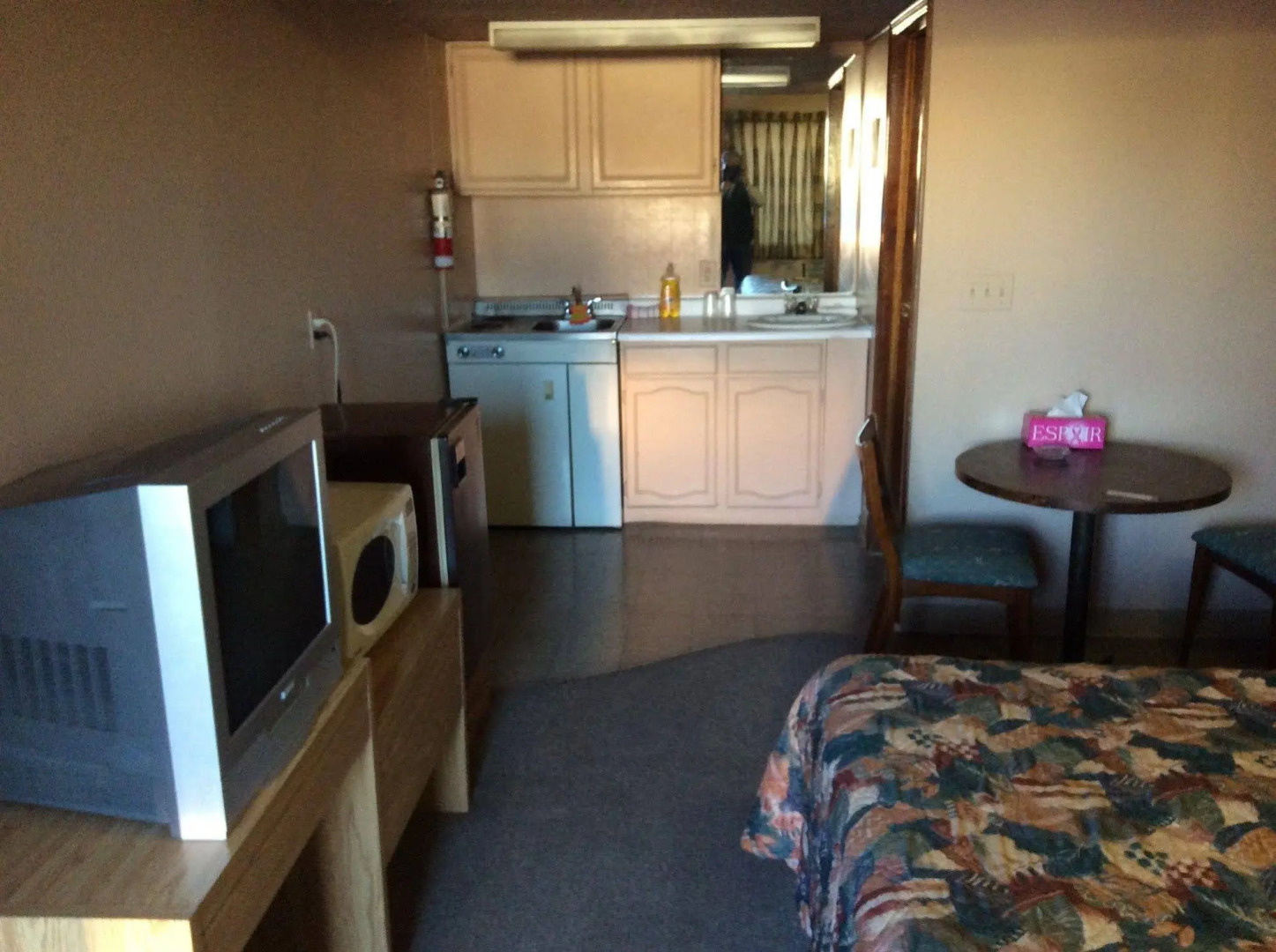 Parkwood Motor Inn