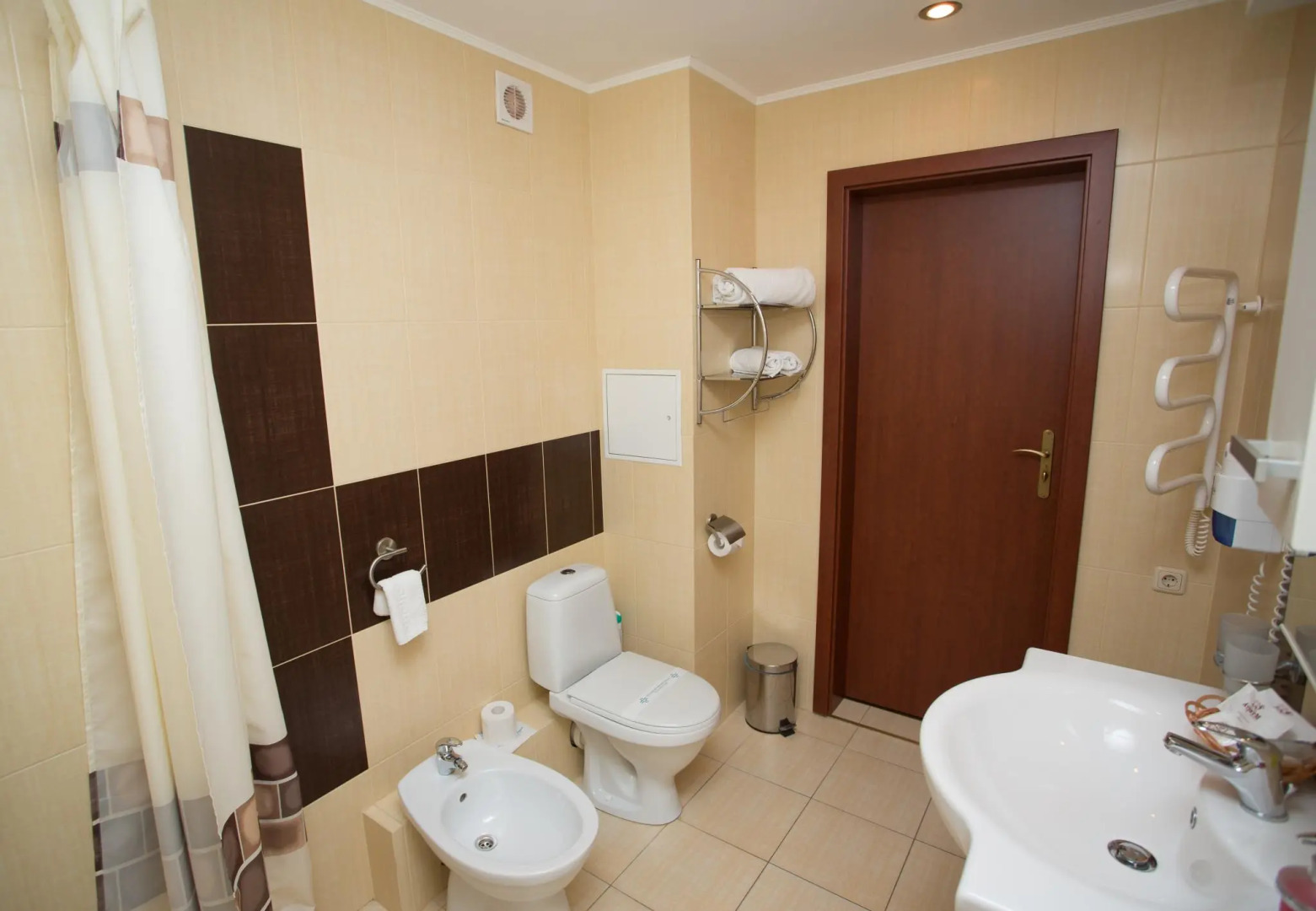 Атриум Кинг Вэй