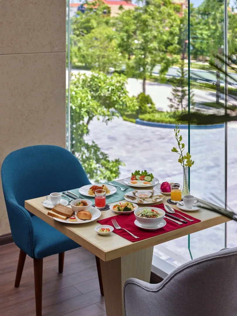 SAM Quang Binh Hotel