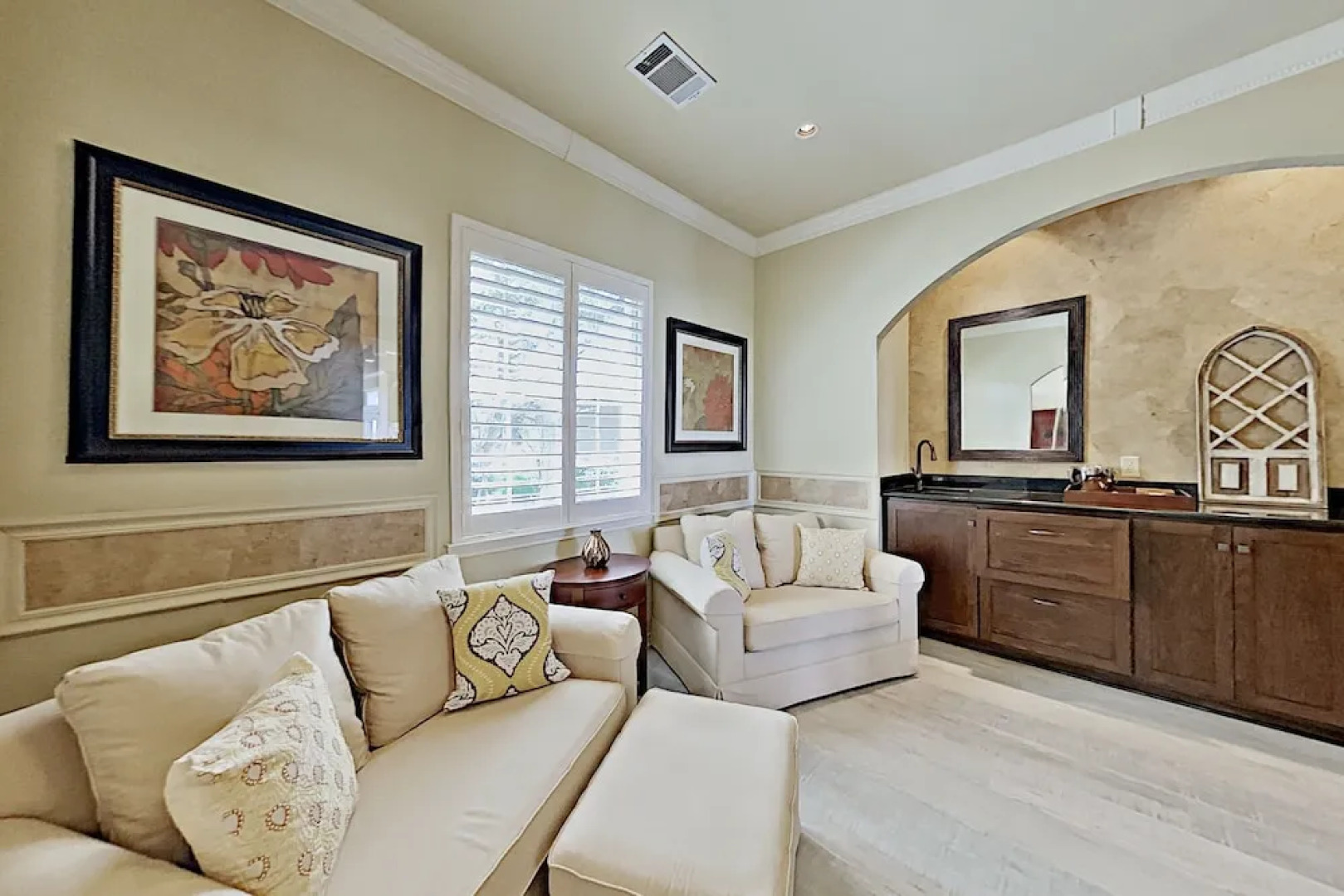 Sacred Vista: Opulent Hill Country With Pool 5 Bedroom Home