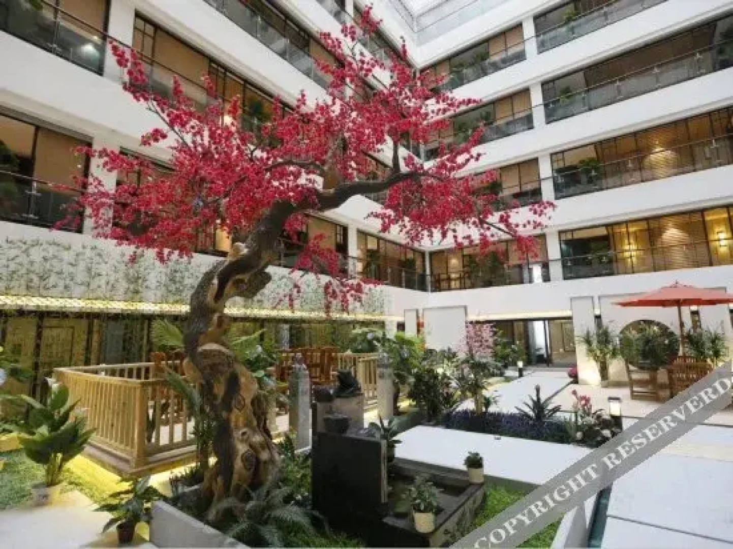 Shangdong Business Hotel