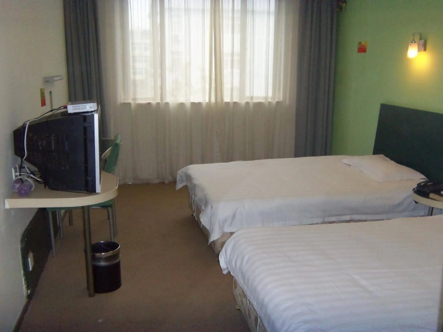 Motel 168 Wenzhou Yongning Road Branch