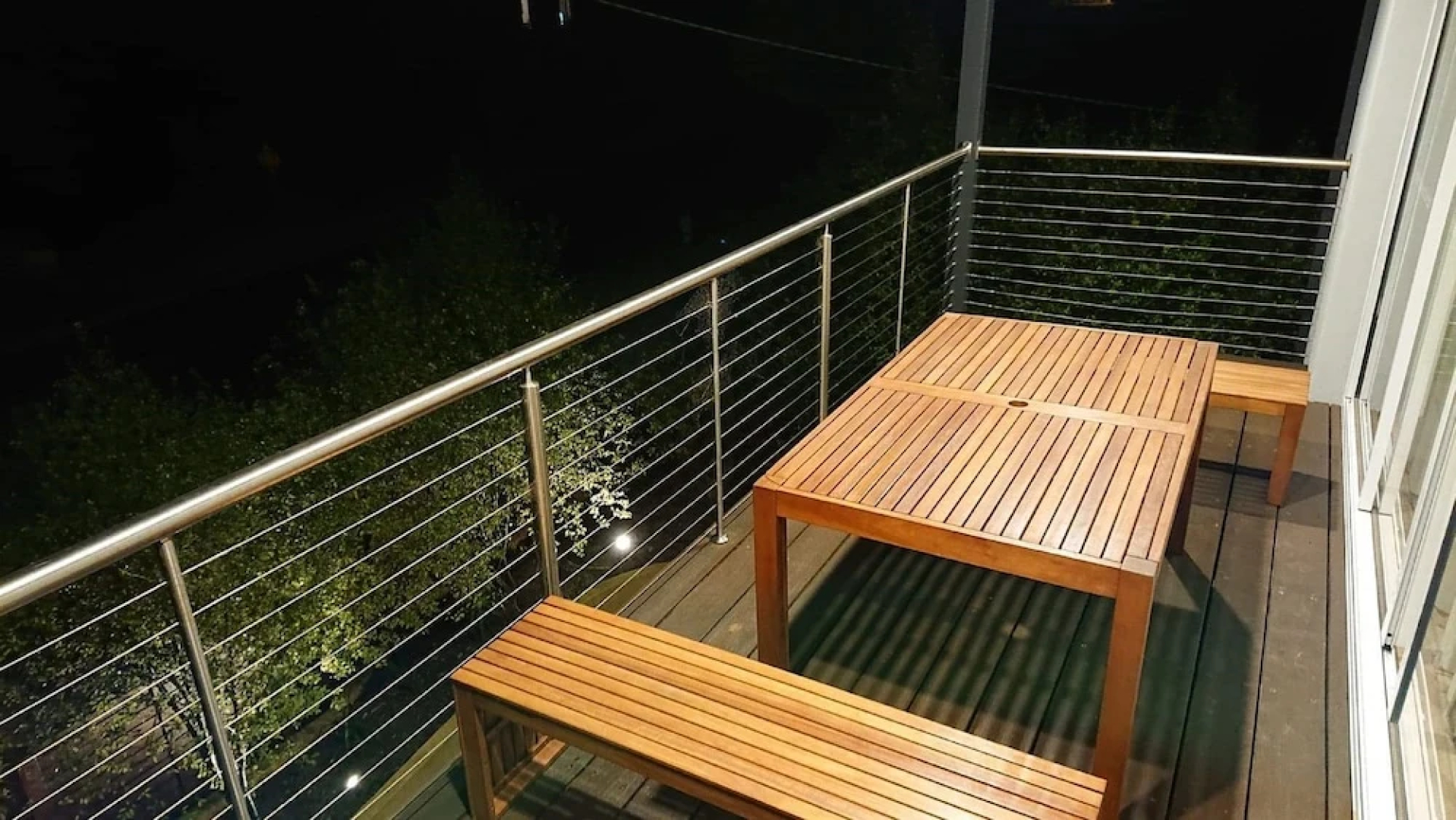 Paradise Escapes - 001