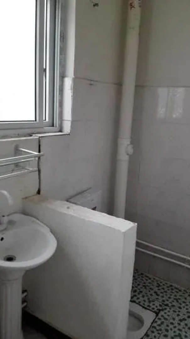 Kaifeng Yaxuange Apartment