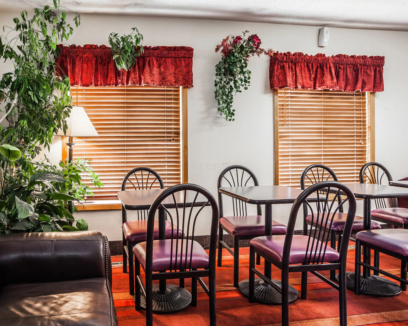 Econo Lodge Urbandale