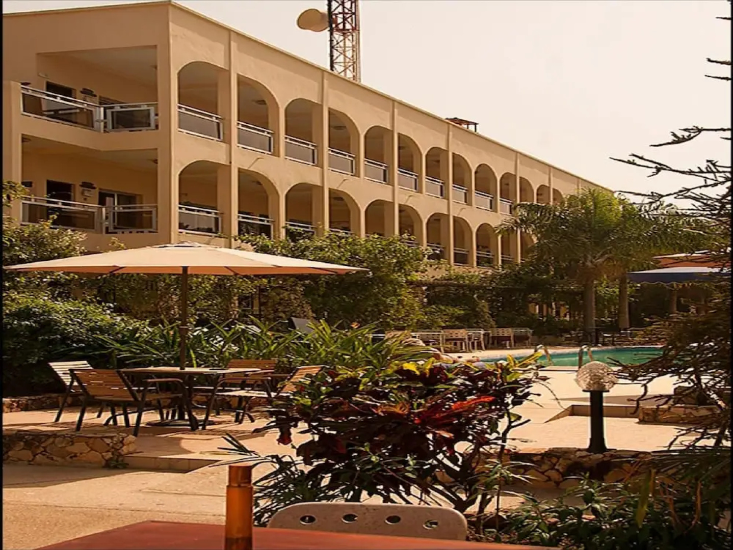 Seaview Gardens Hotel