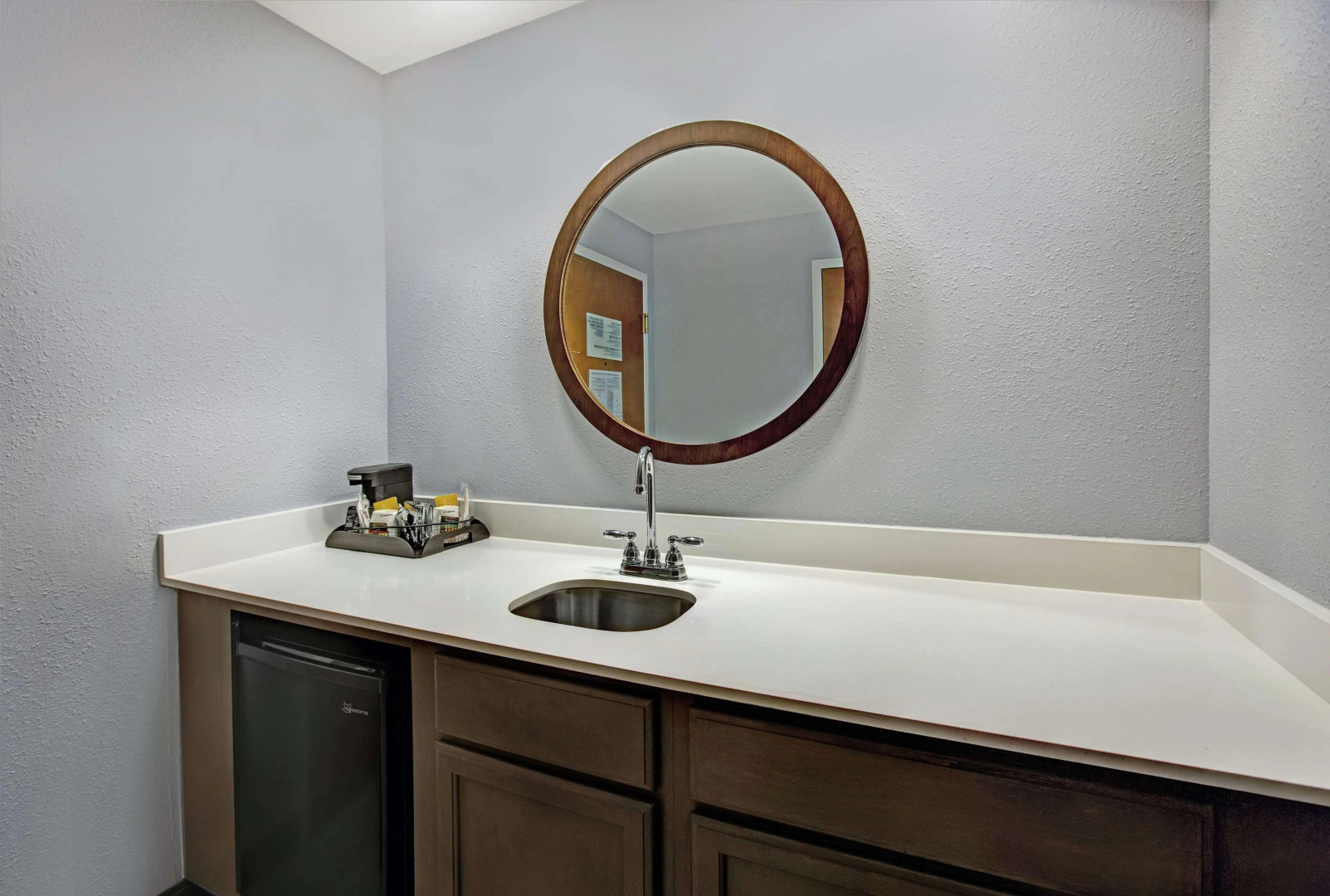 Hampton Inn & Suites Augusta West