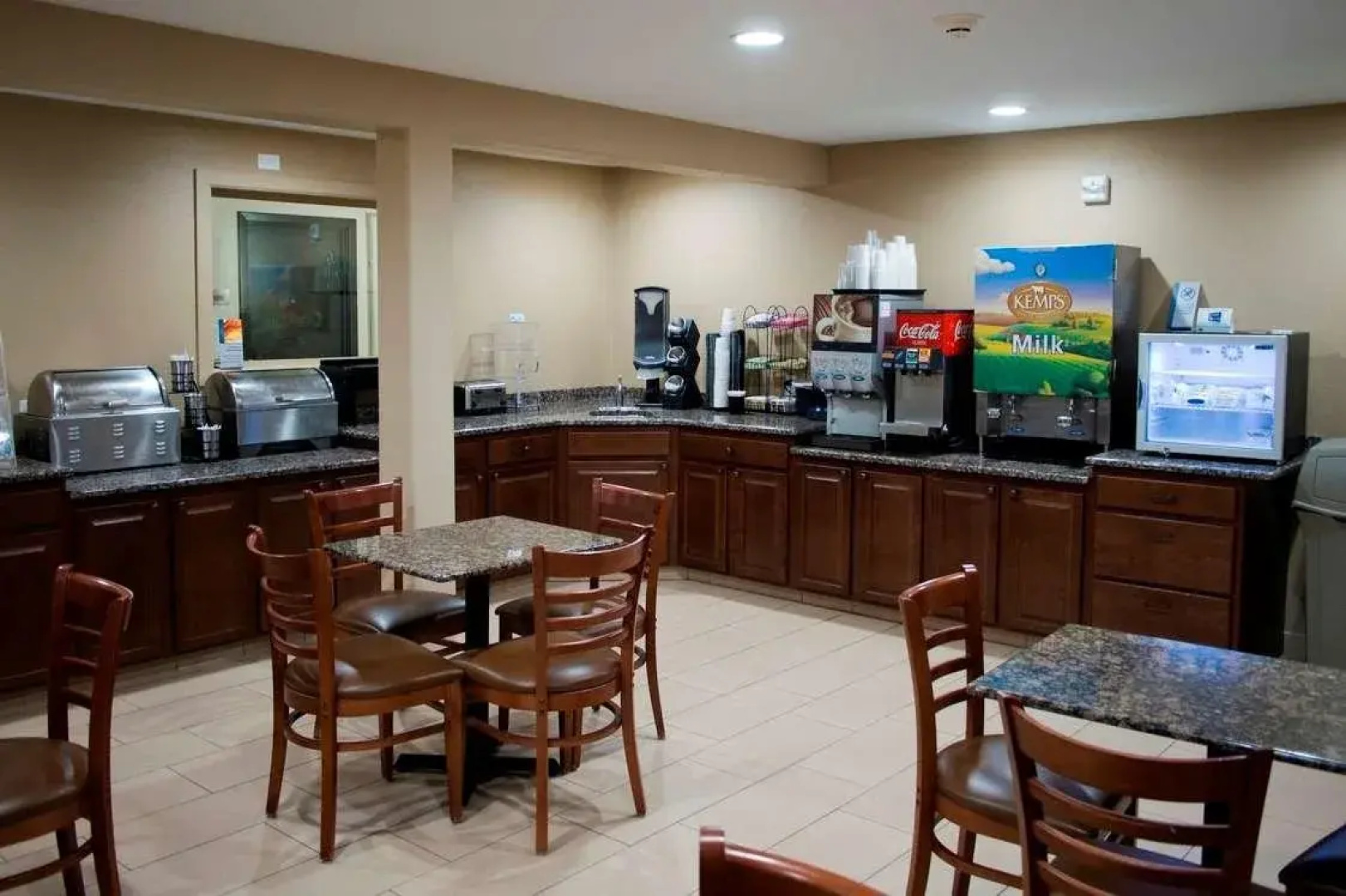 Best Western Cantebury Inn & Suites