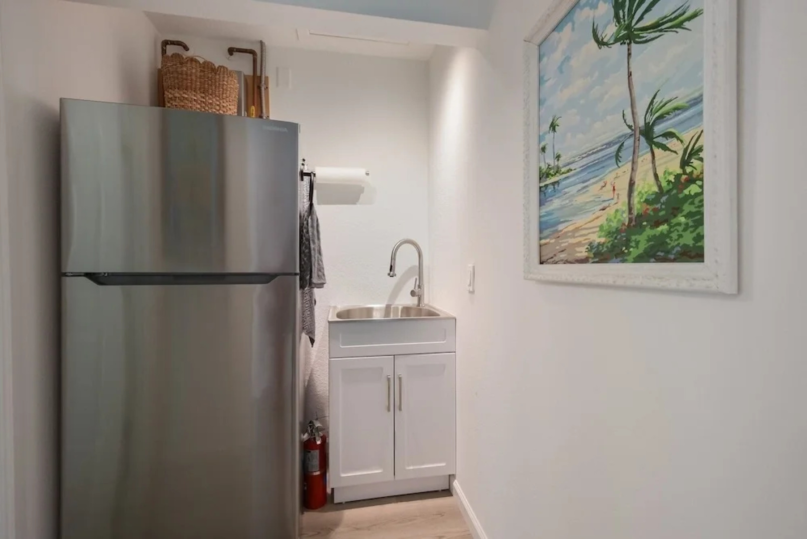 Minnow 1 1 Bedroom Cottage by RedAwning