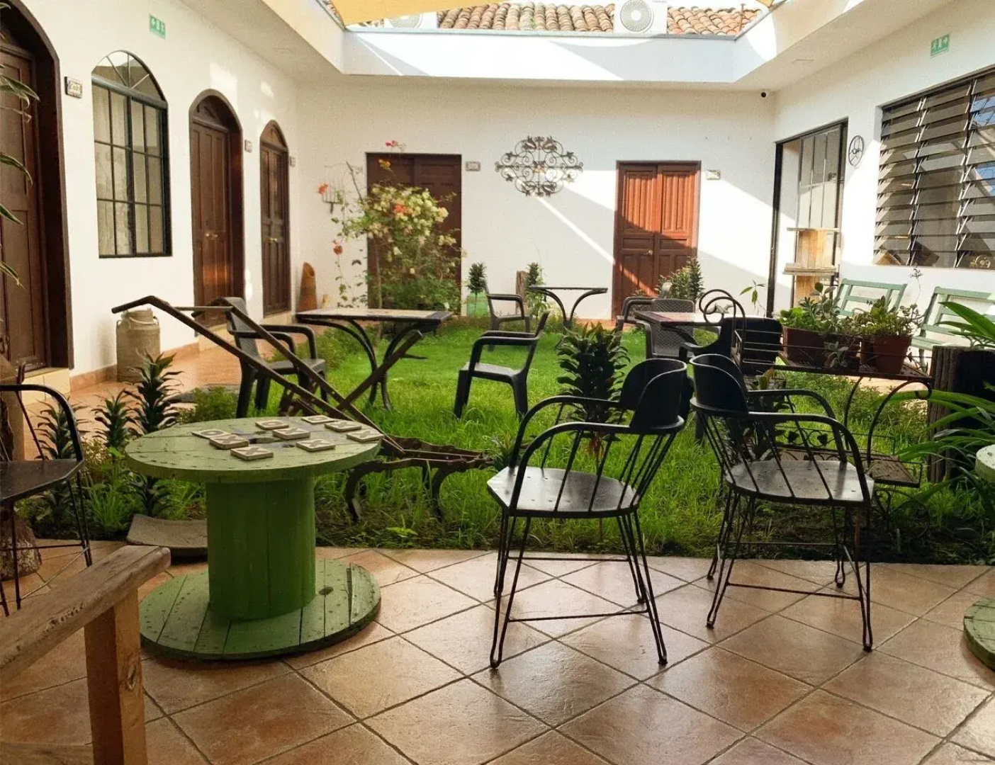 Hostal Las Puertas - Hostel