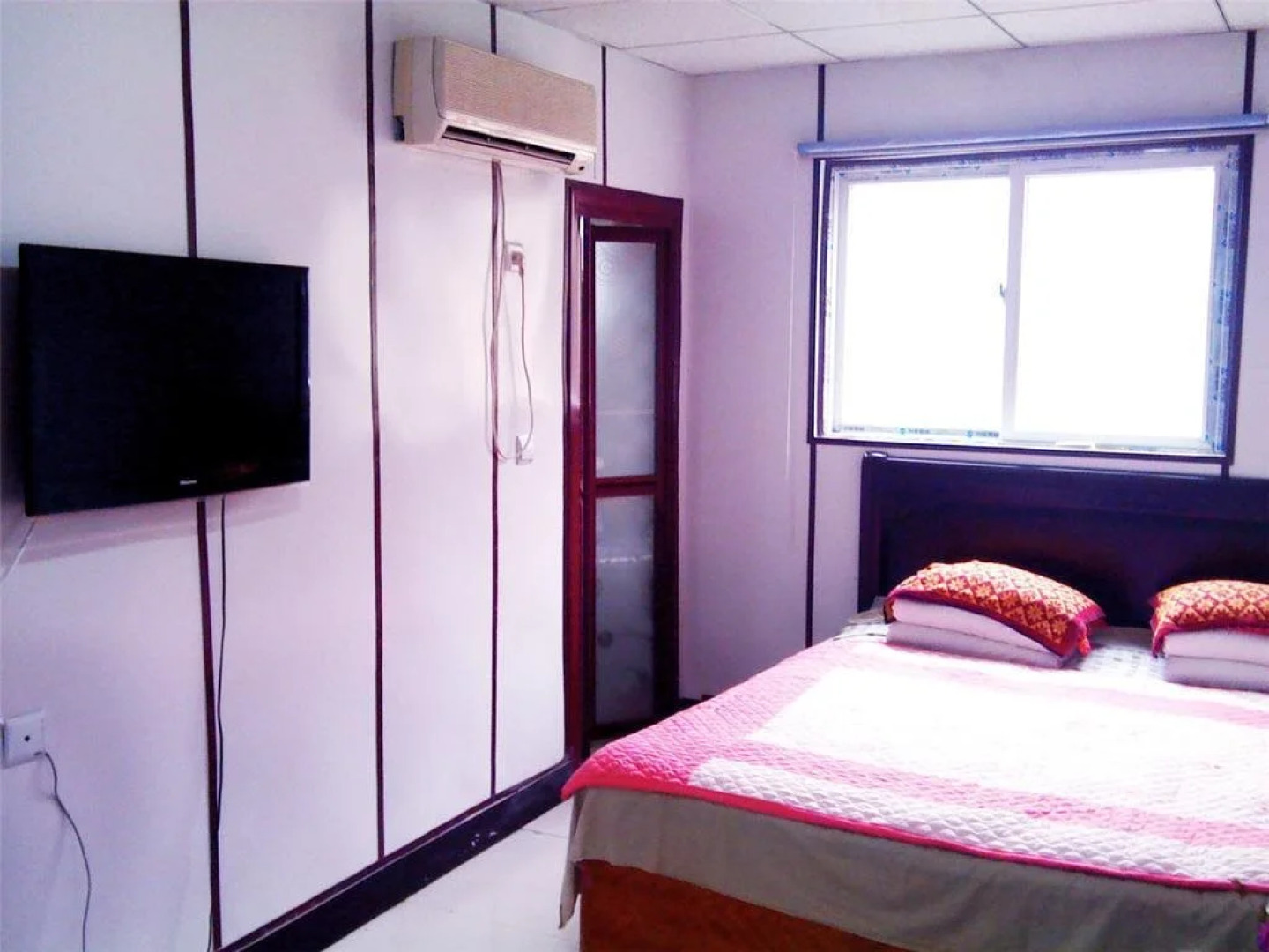 Huludao Xingcheng Jingjing Family Inn