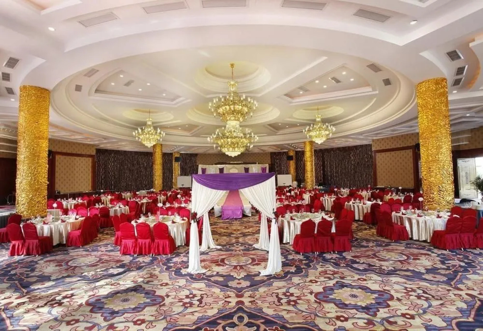 Heroicness Intercontinental Hotel