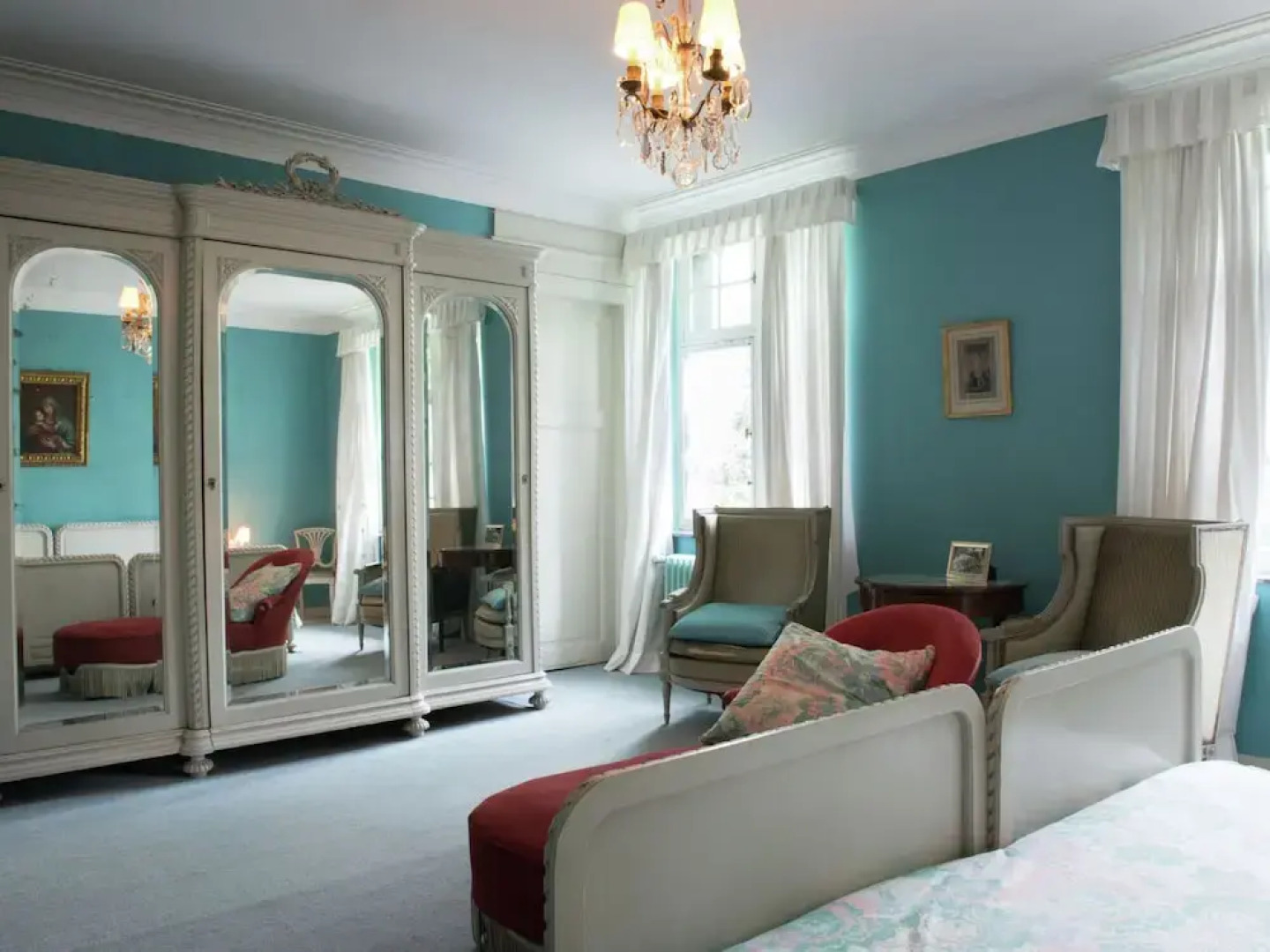 Vintage Castle in Theux With Private Pool