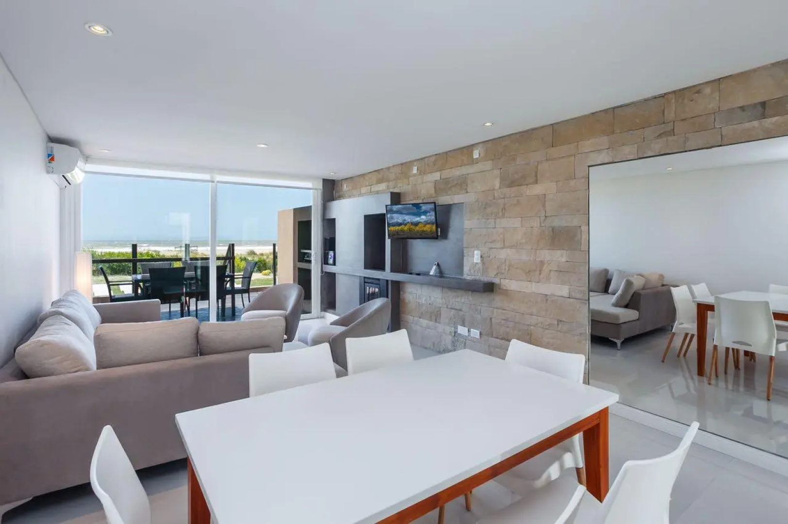 Linda Bay Beach & Resort