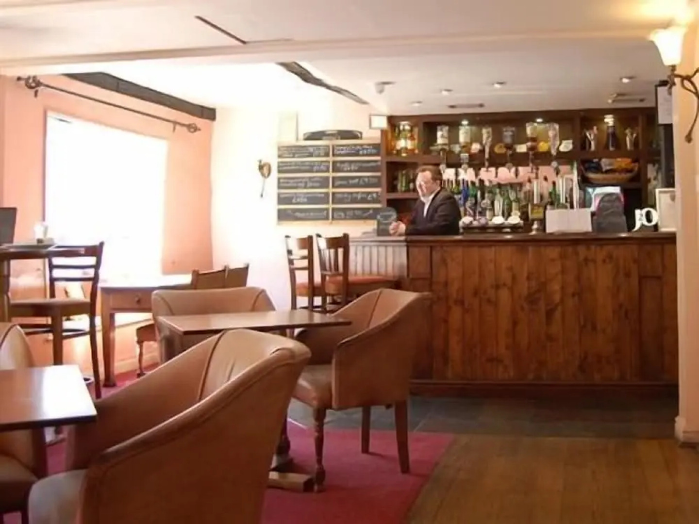 Saffron Suite And Kitchen