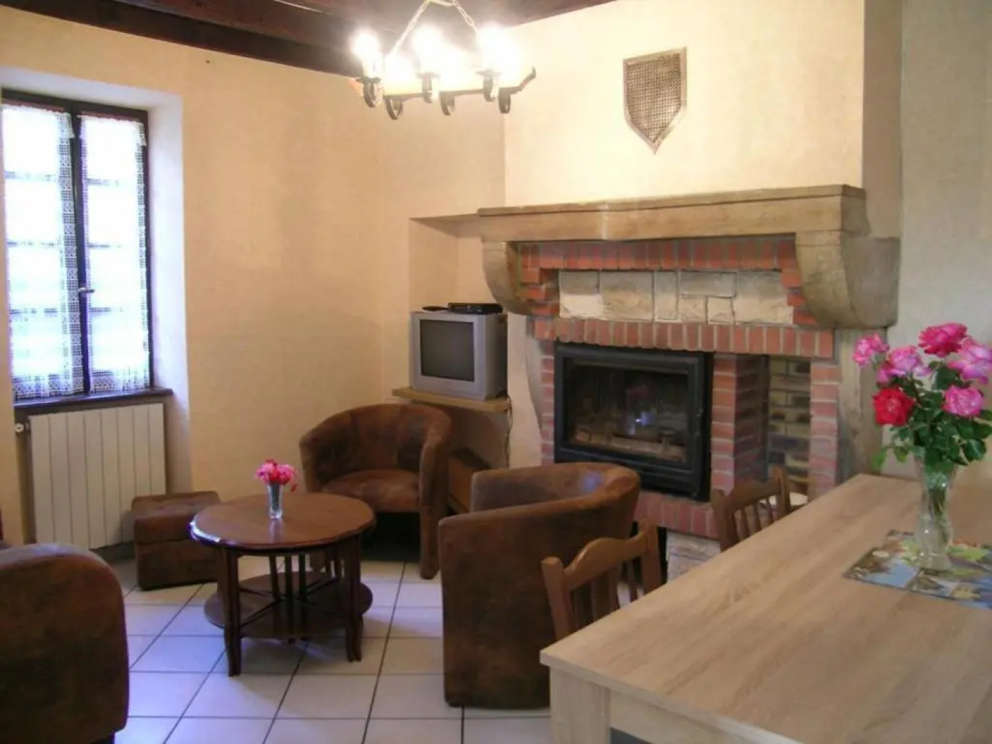 Gîte Bransat, 3 pièces, 4 personnes - FR-1-489-38