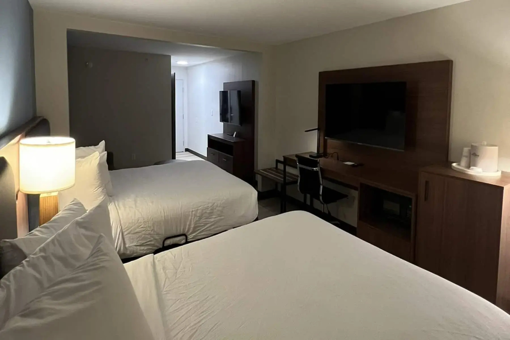 Wingate by Wyndham Dublin Near Claytor Lake State Park