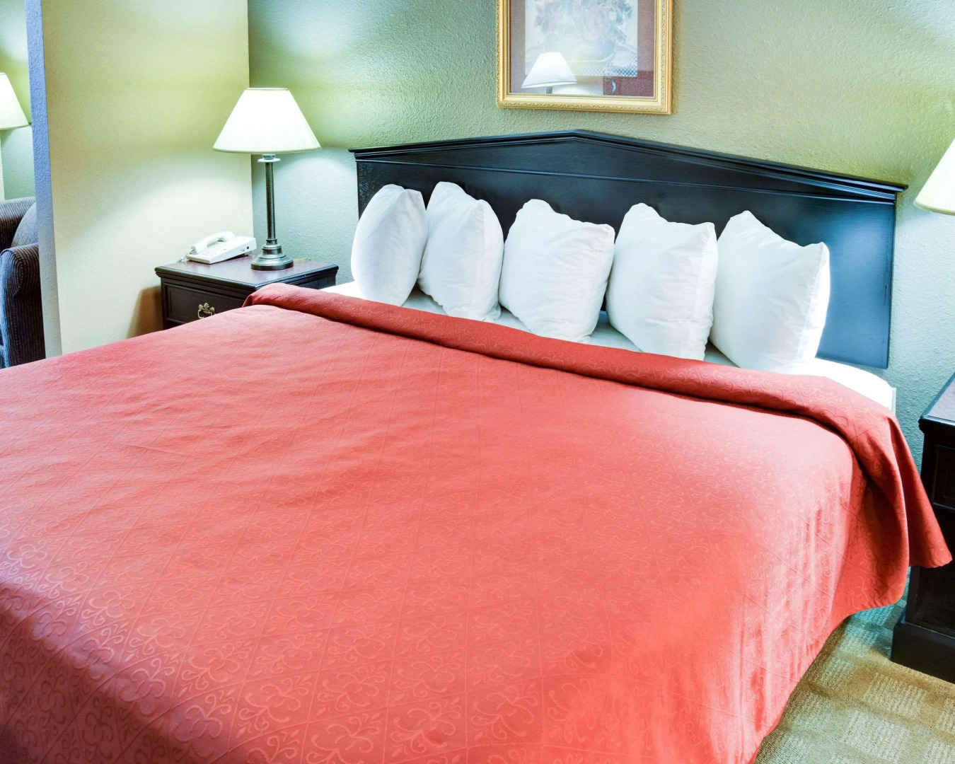 Quality Inn & Suites Hot Springs-Lake Hamilton