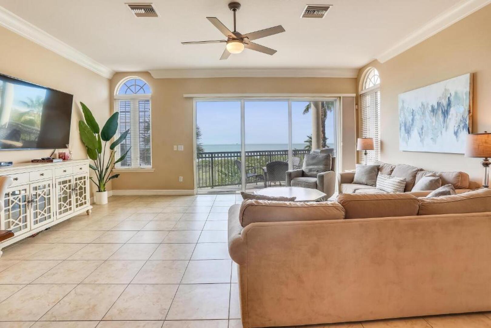 Seaclusion Beach Townhome