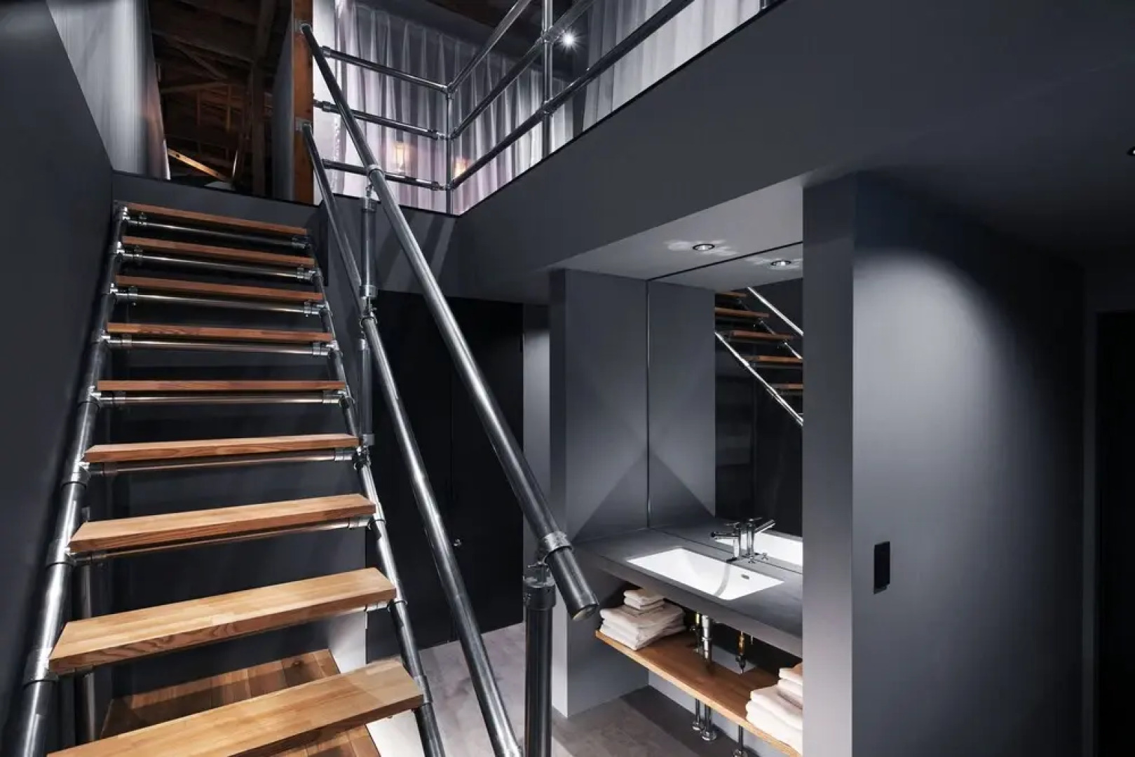 SEKAI HOTEL Deep Osaka Experience - Hostel