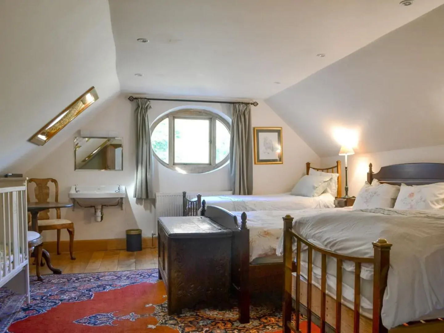 Shaw Properties The Ashes