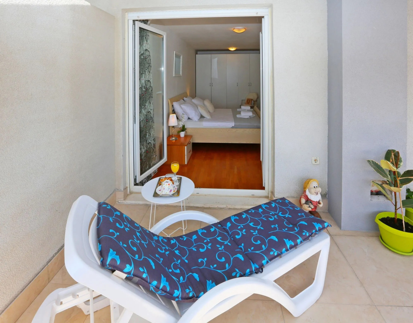 Beachfront Holiday Apartments