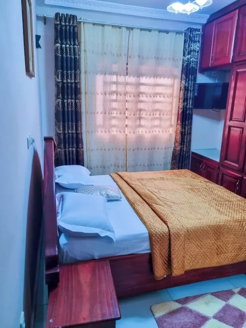 Nn Guest House