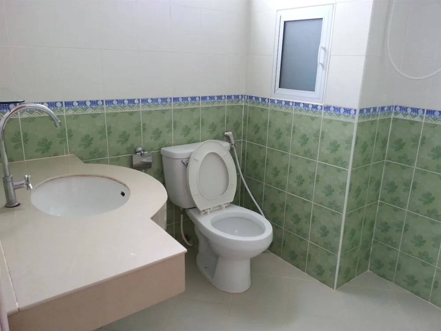 See View Riverside Hotel