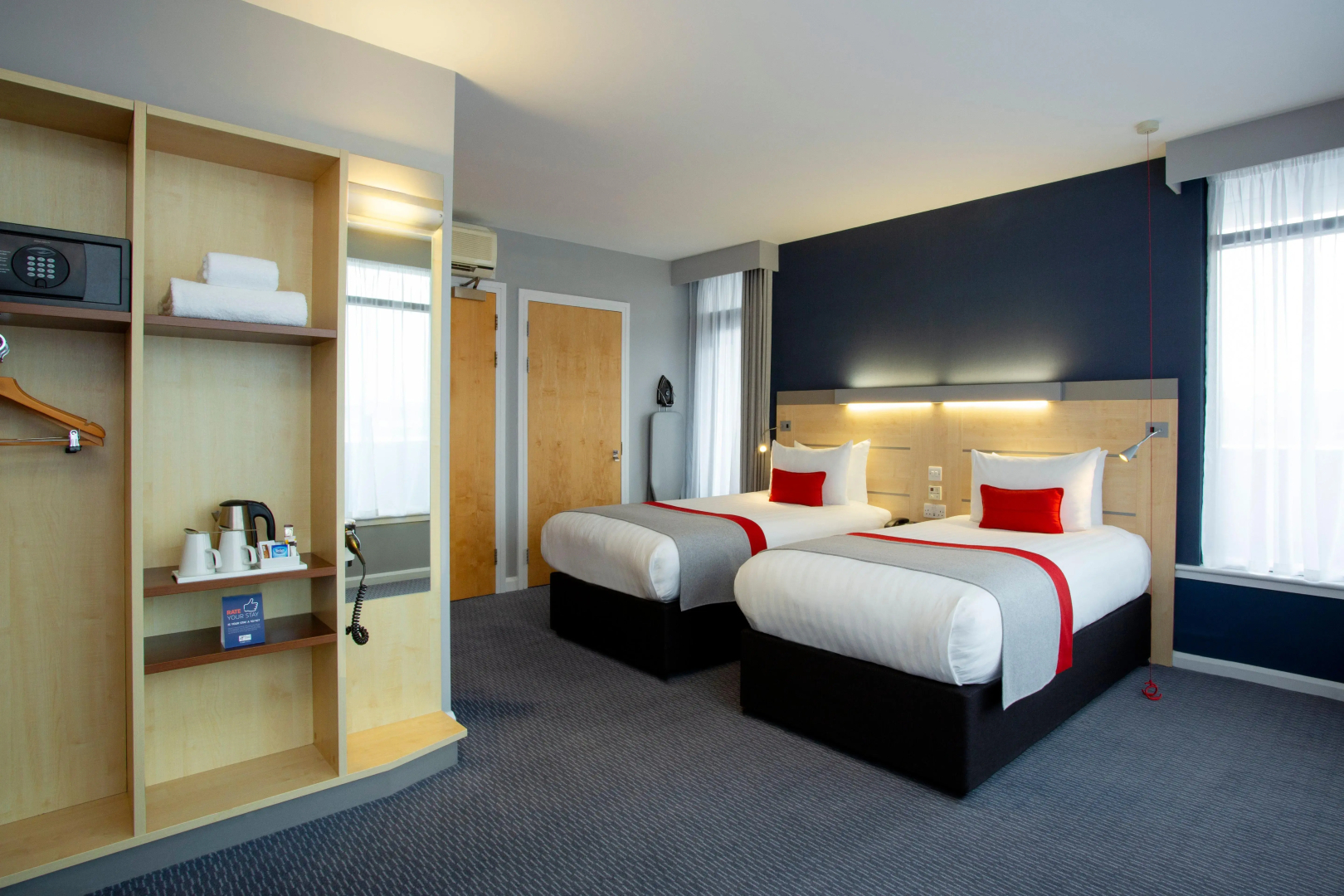 Holiday Inn Express Cheltenham by IHG