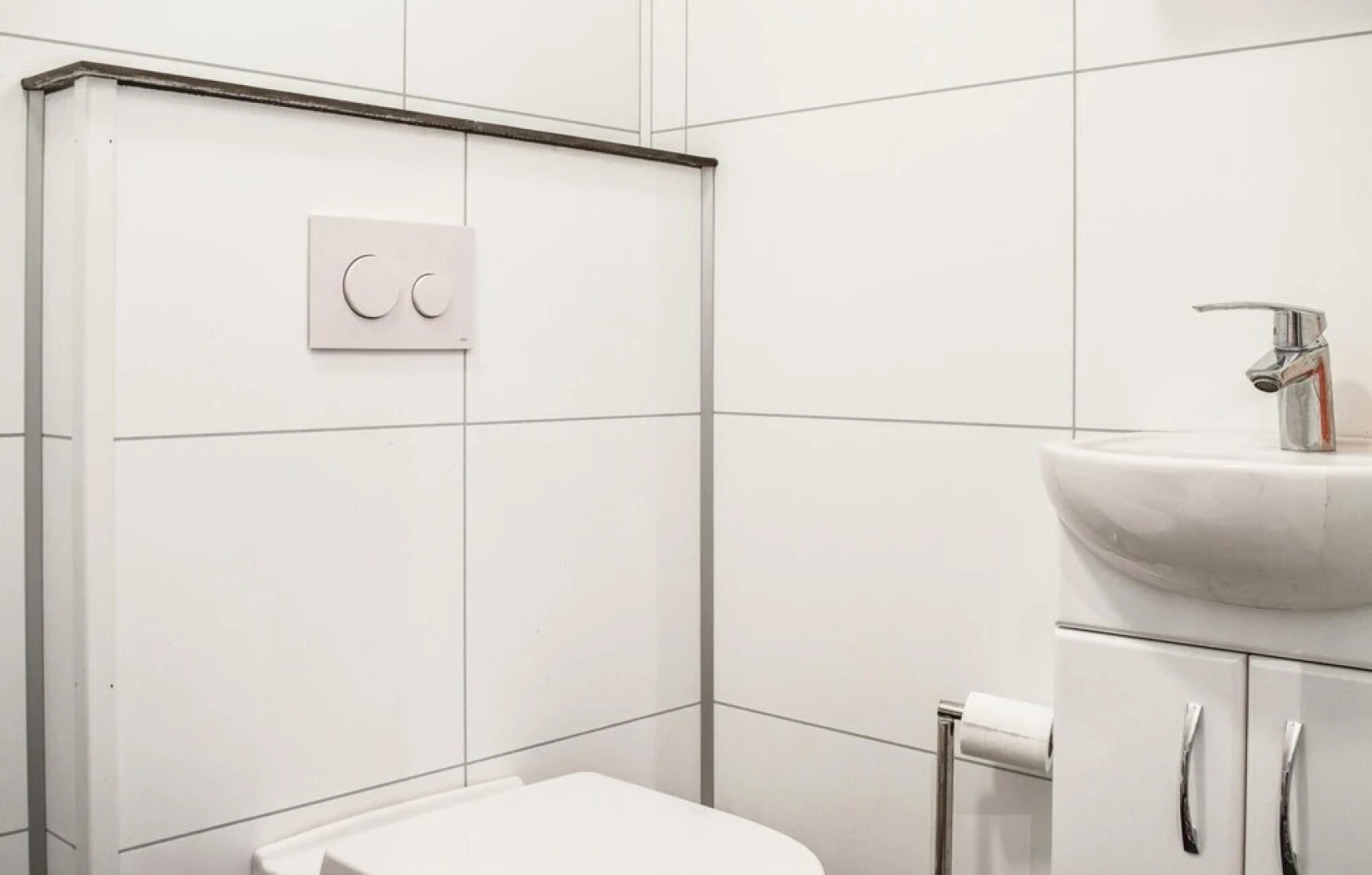 Stunning Home in Fister With 3 Bedrooms and Wifi