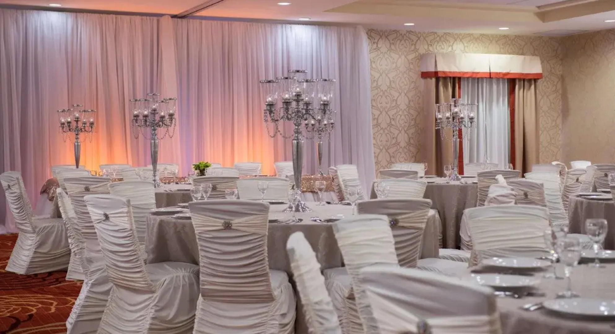 Homewood Suites by Hilton Winnipeg Airport-Polo Park, MB
