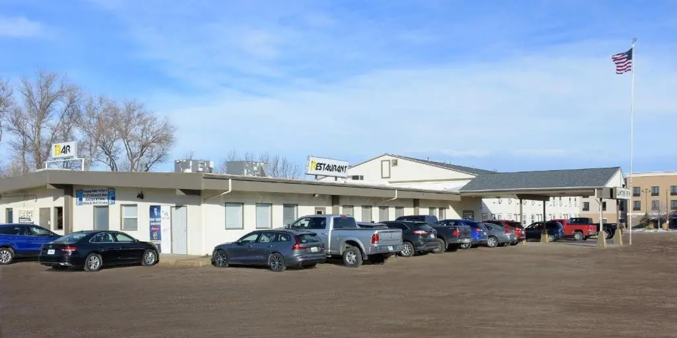 Yellowstone River Inn