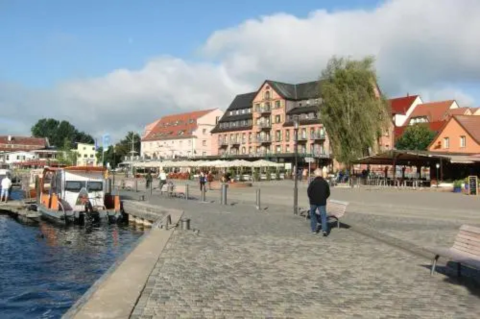 Koje No. 6 (Adults Only)