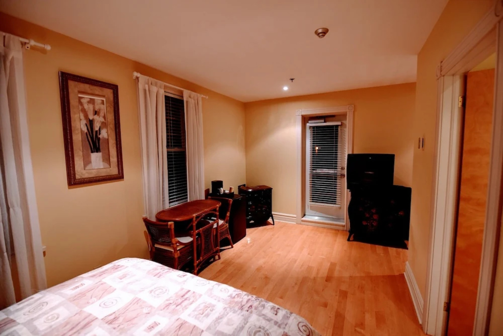 The Burleigh Falls Inn & Suites