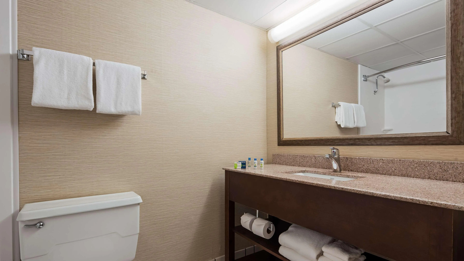 Best Western Holiday Lodge