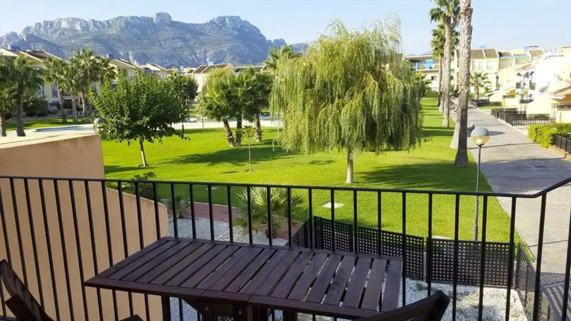 AP2223 Paradise el Verger