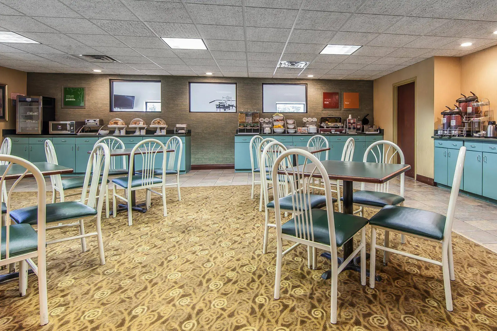 Comfort Suites Knoxville Airport