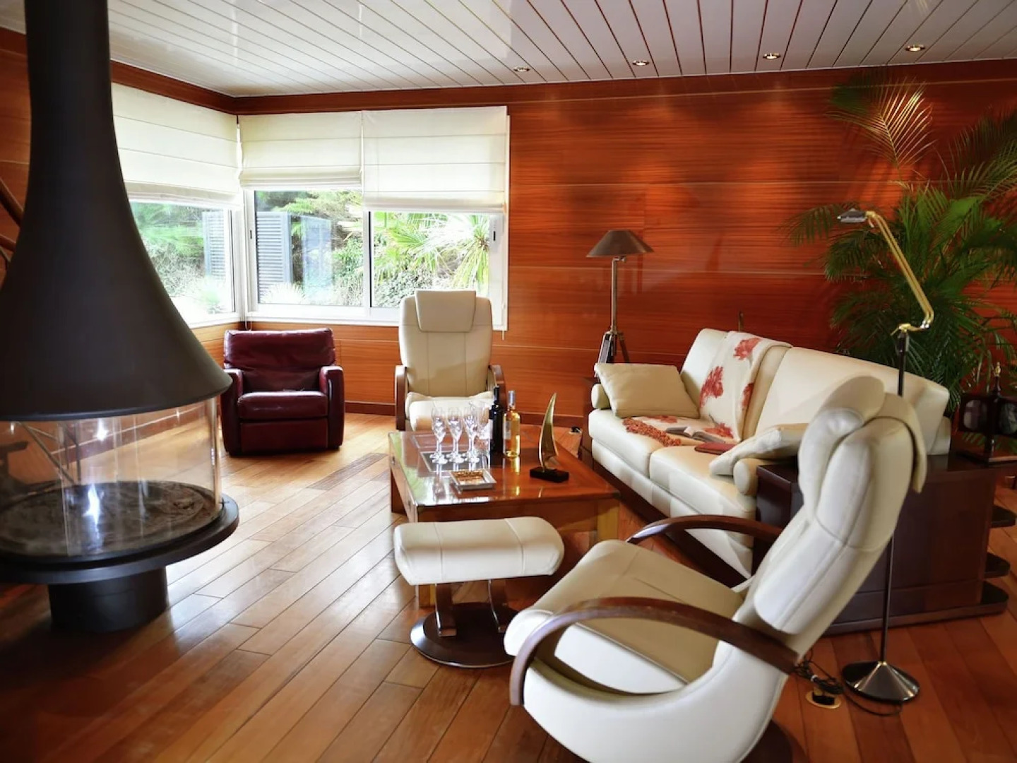 Luxurious Holiday Home in Sibiril Near Beach