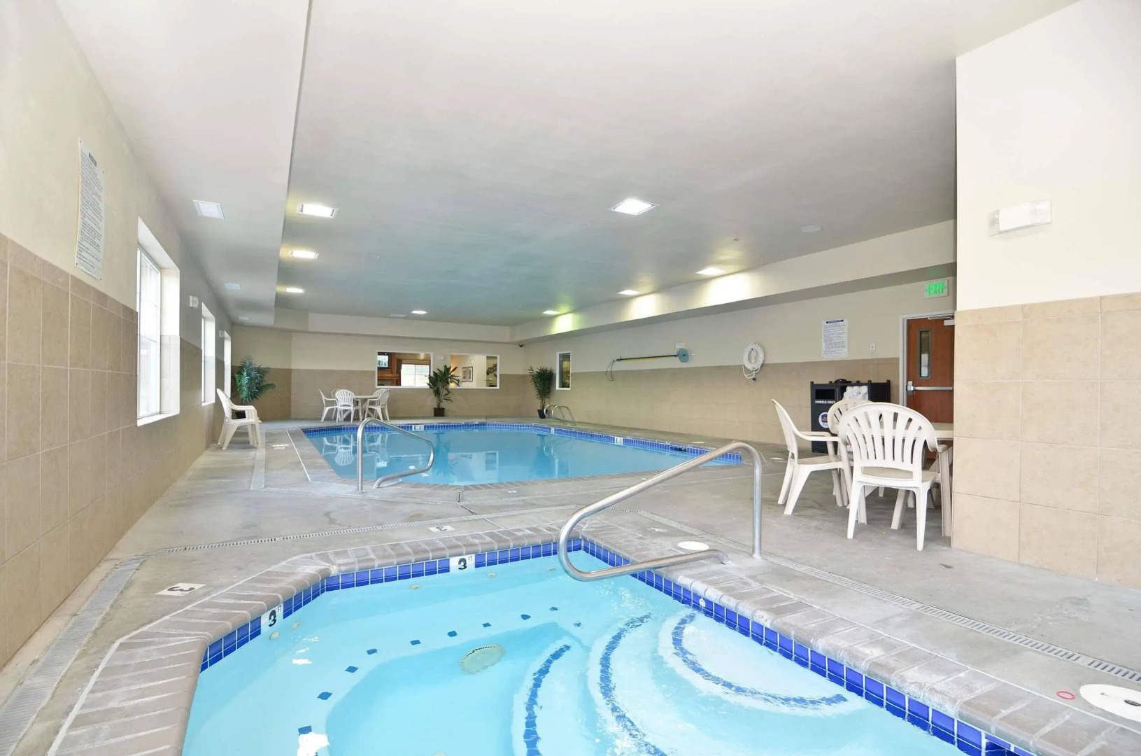 Best Western Plus Peppertree Inn At Omak